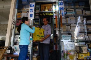 tiếp nhận vật phẩm