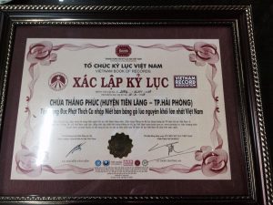 Vận chuyển hàng chùa