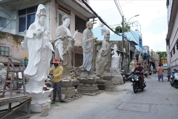 lang-nghe-duc-tuong-phat-100-tuoi-tai-sai-gon-0937481898-6